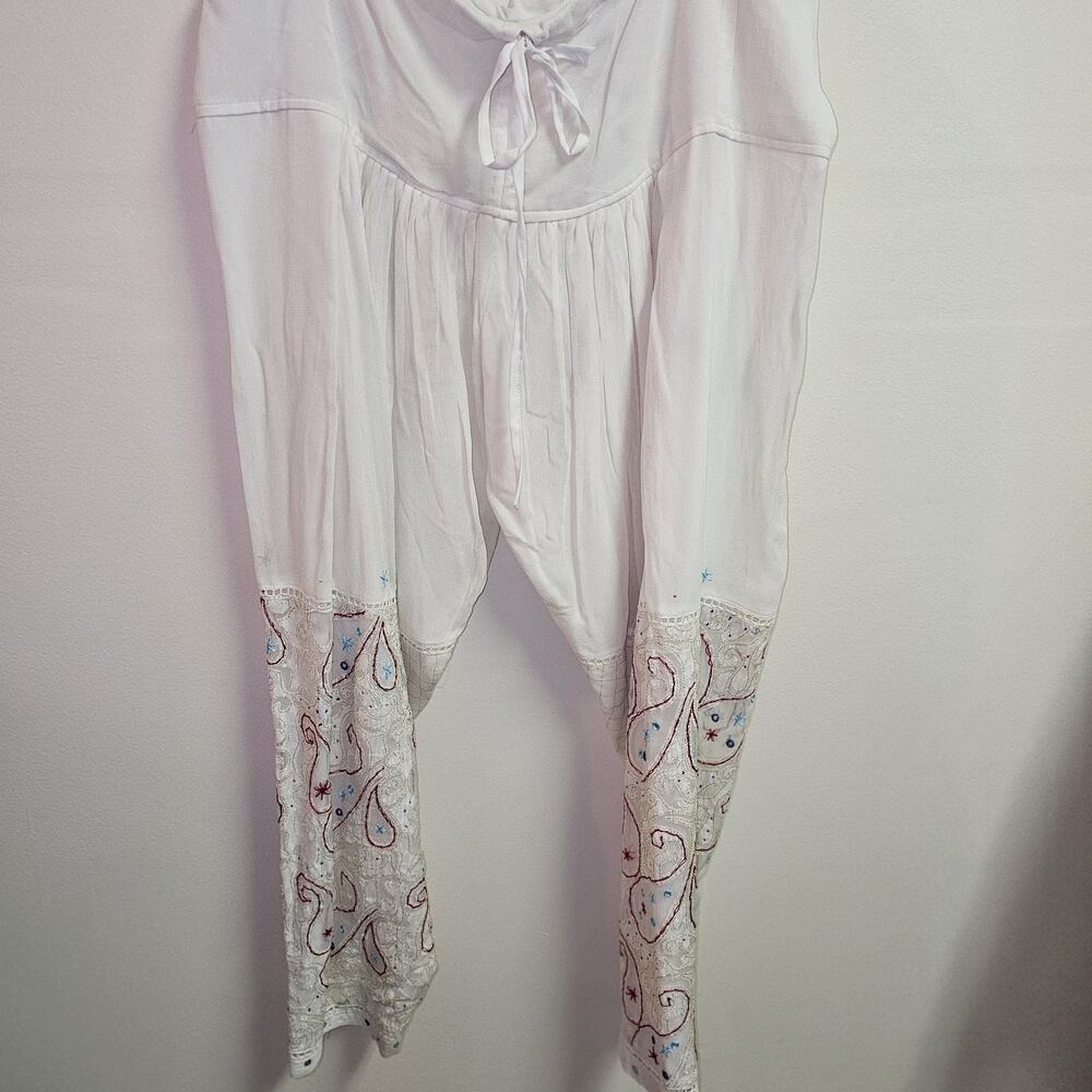 BOHO White Sanwar Harem Pants With Embroidery Drawstring Waist O/S